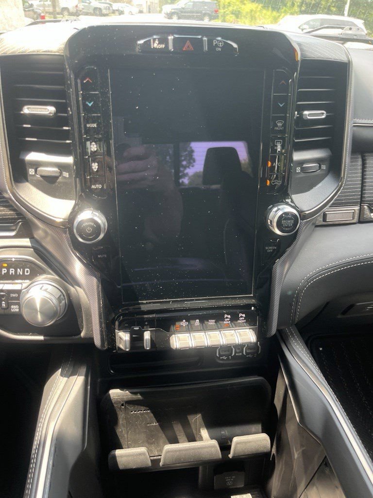 Used 2020 RAM 1500 Limited AWD/4WD image 35