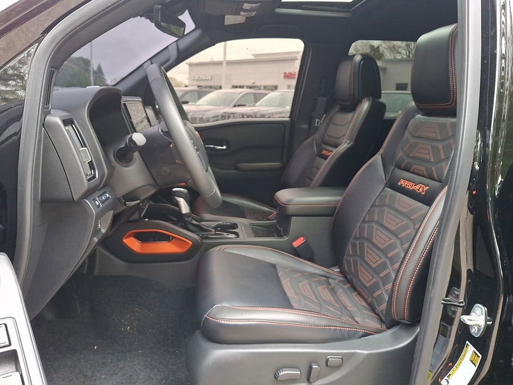 Certified 2025 Nissan Frontier PRO-4X w/ Pro Premium Package AWD/4WD image 15