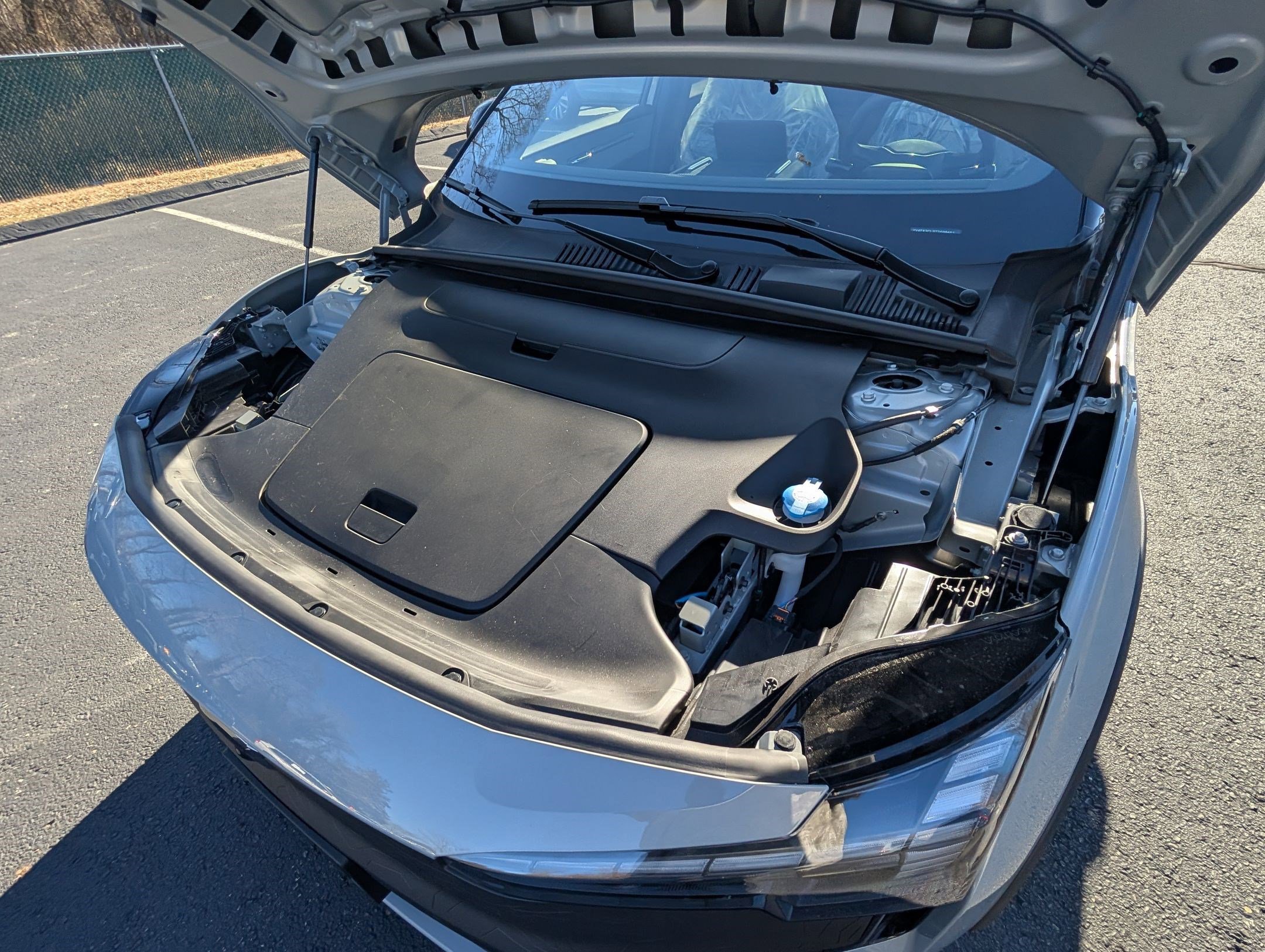 New 2026 Volvo EX30 Cross Country Ultra w/ Protection Package Premier image 22