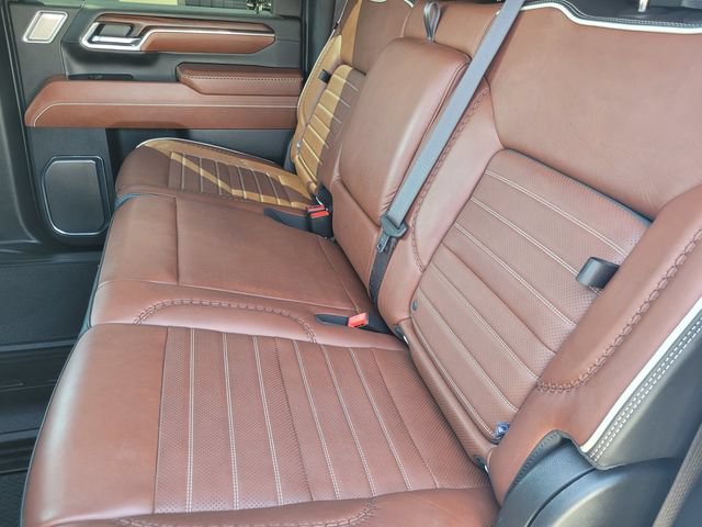 Used 2024 GMC Sierra 2500 Denali Ultimate w/ Max Trailering Package AWD/4WD image 13