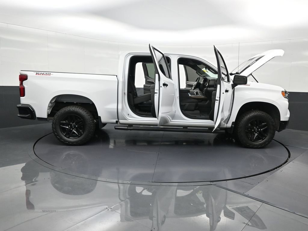 Used 2024 Chevrolet Silverado 1500 LT Trail Boss image 33