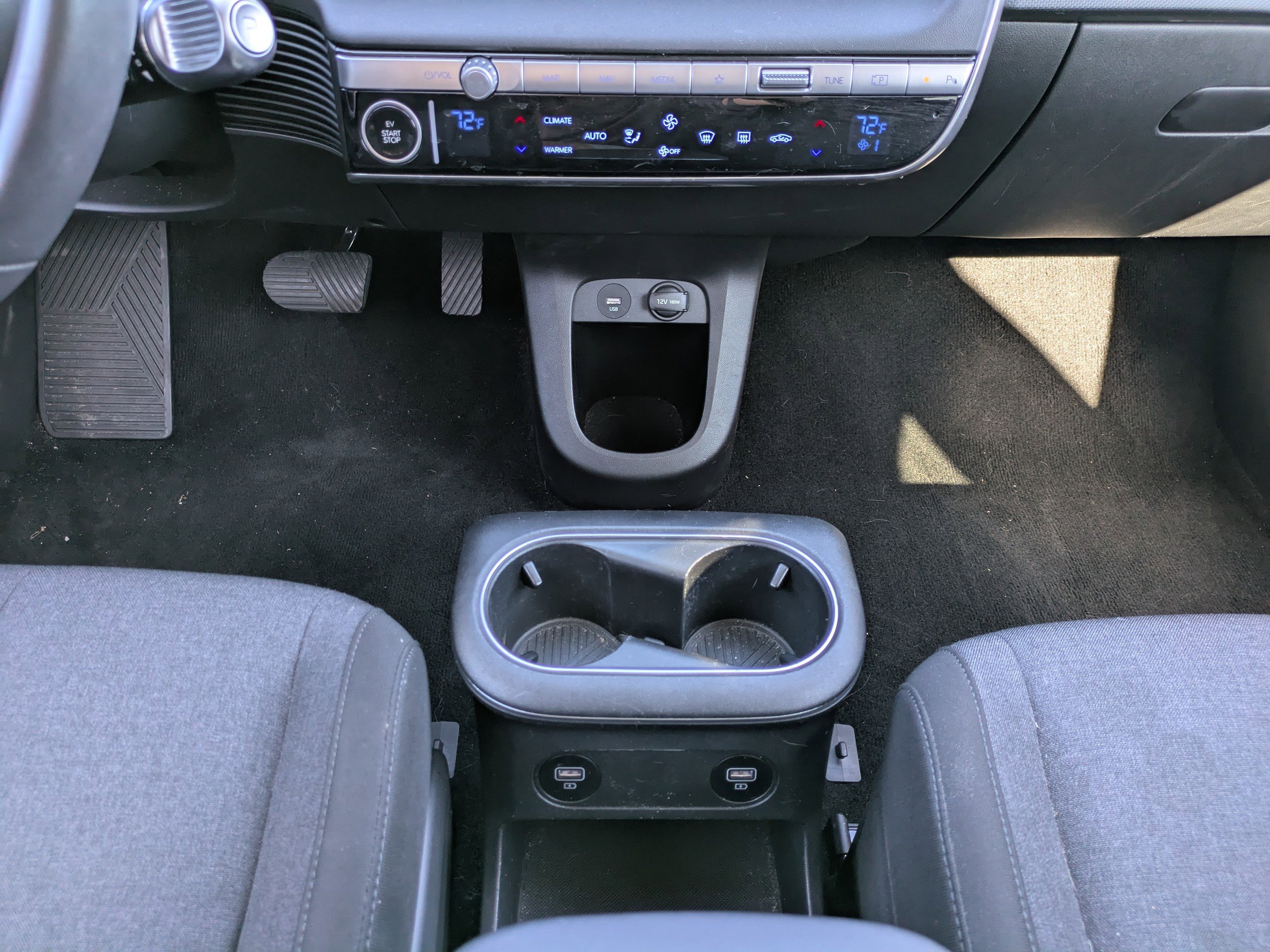 Used 2022 Hyundai Ioniq 5 SE image 18