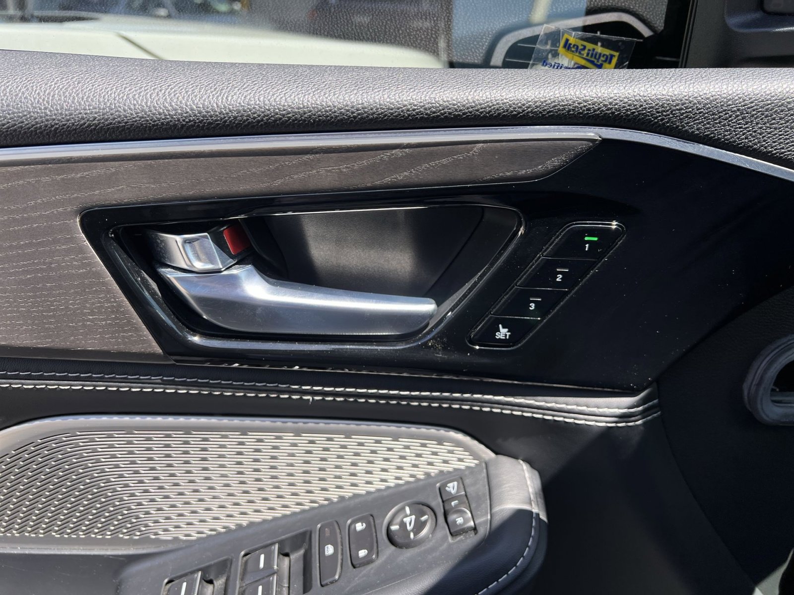 Certified 2023 Acura MDX SH-AWD w/ Advance Package image 35