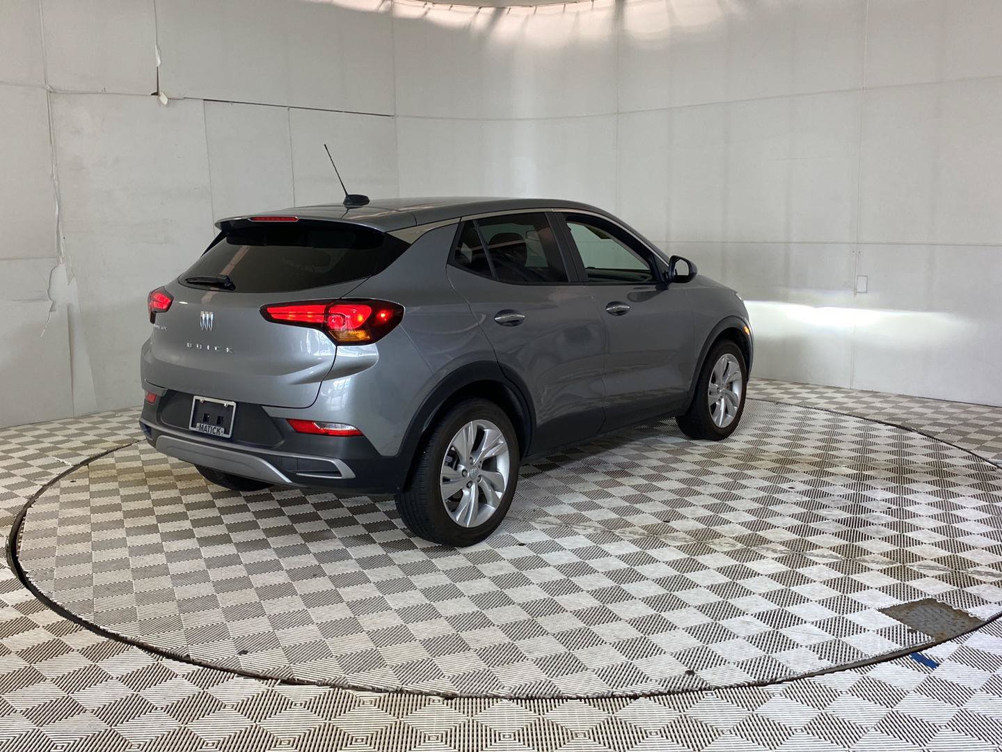 Certified 2024 Buick Encore GX Preferred FWD image 39