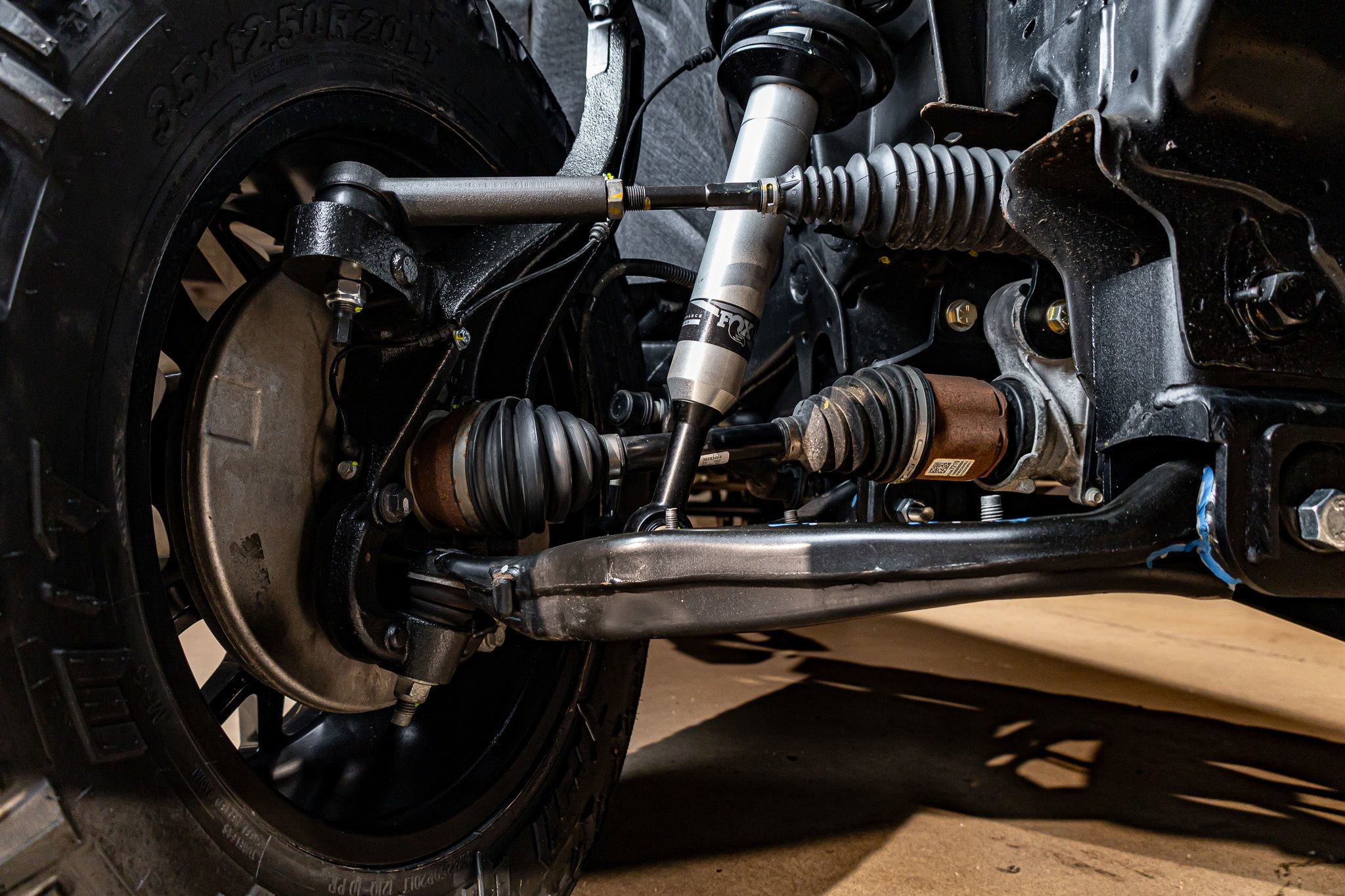 Used 2025 Chevrolet Silverado 1500 Custom Trail Boss w/ LPO, Dark Essentials Package image 13