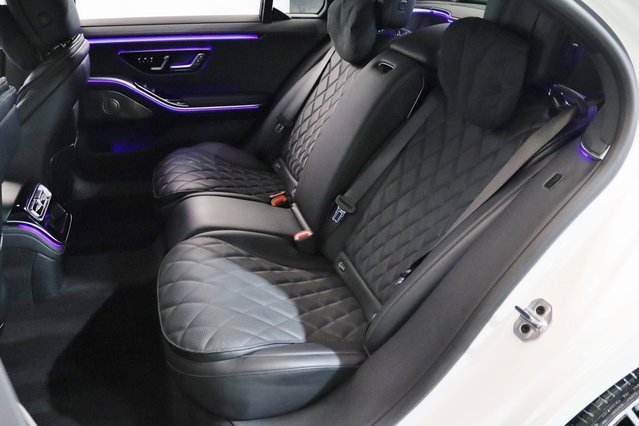 Used 2023 Mercedes-Benz S 580 4MATIC Sedan w/ AMG Line image 21