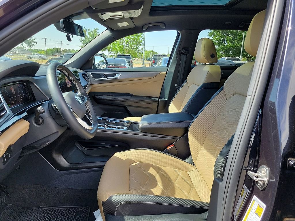 Used 2026 Volkswagen Atlas Cross Sport SE AWD/4WD image 16