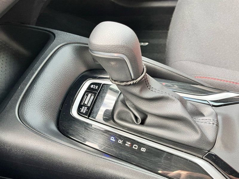 Used 2025 Toyota Corolla SE image 23