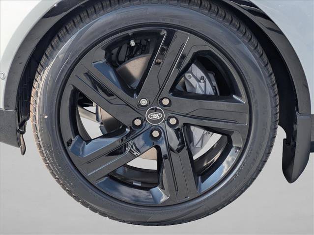 New 2025 Land Rover Discovery Dynamic SE AWD/4WD image 10