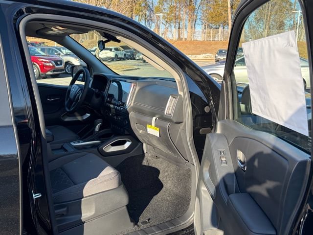 New 2026 Nissan Frontier SV w/ All-Weather Content Package AWD/4WD image 28