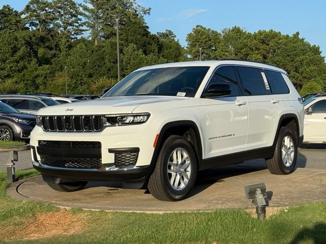 New 2026 Jeep Grand Cherokee L Laredo AWD/4WD image 3