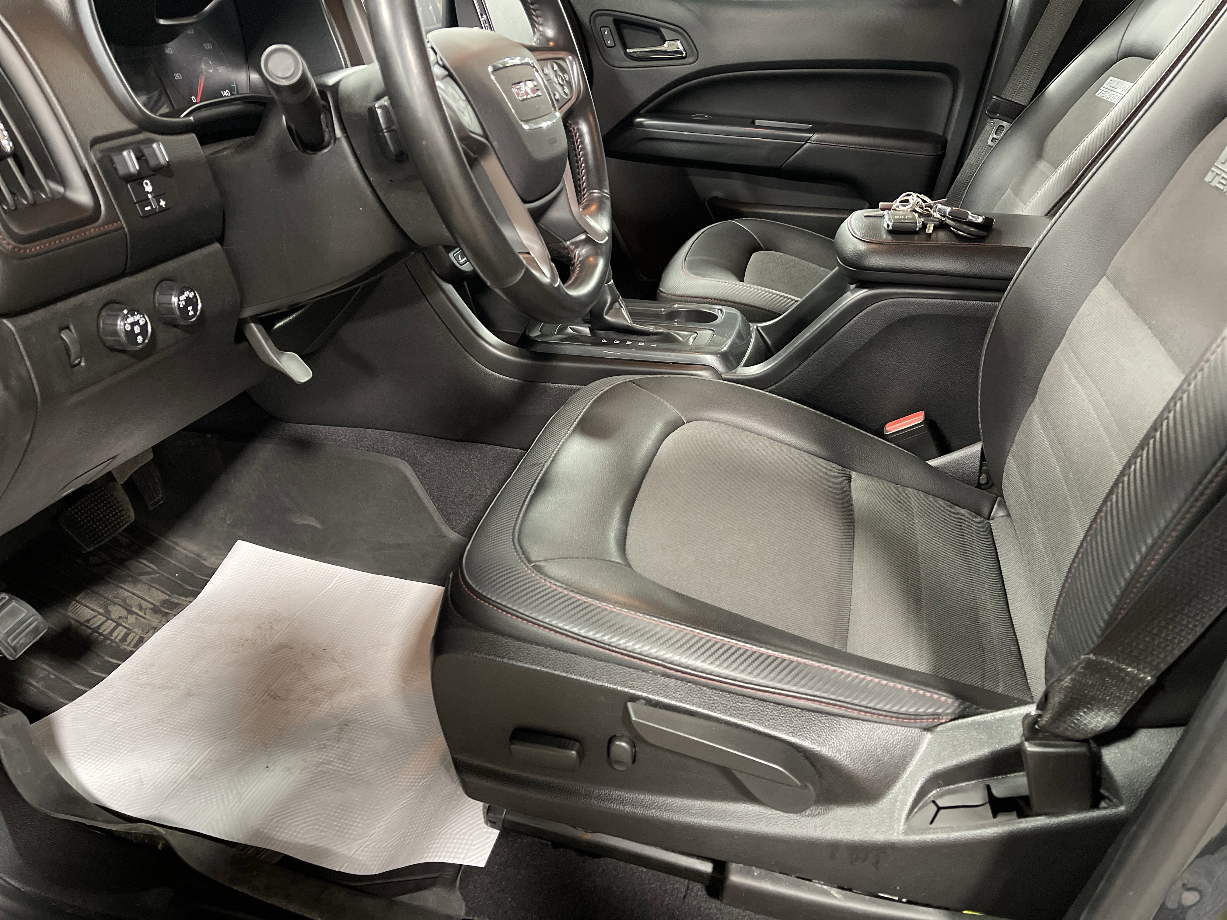 Used 2020 GMC Canyon All Terrain image 11