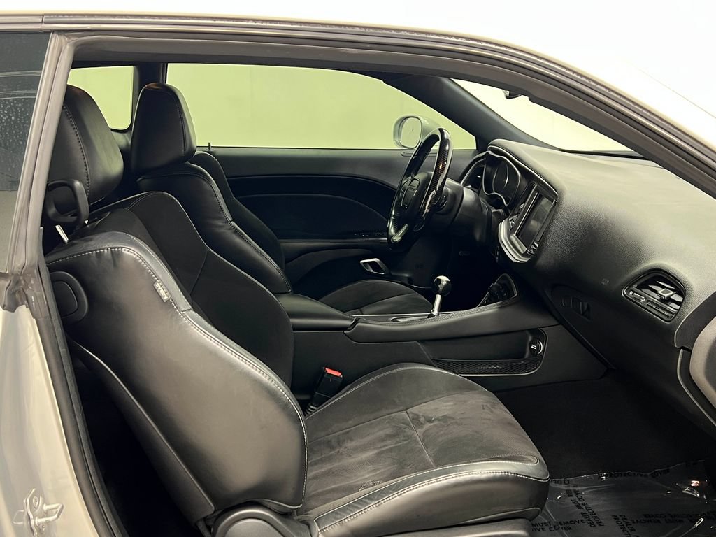 Used 2019 Dodge Challenger R/T Scat Pack w/ Plus Package RWD image 34