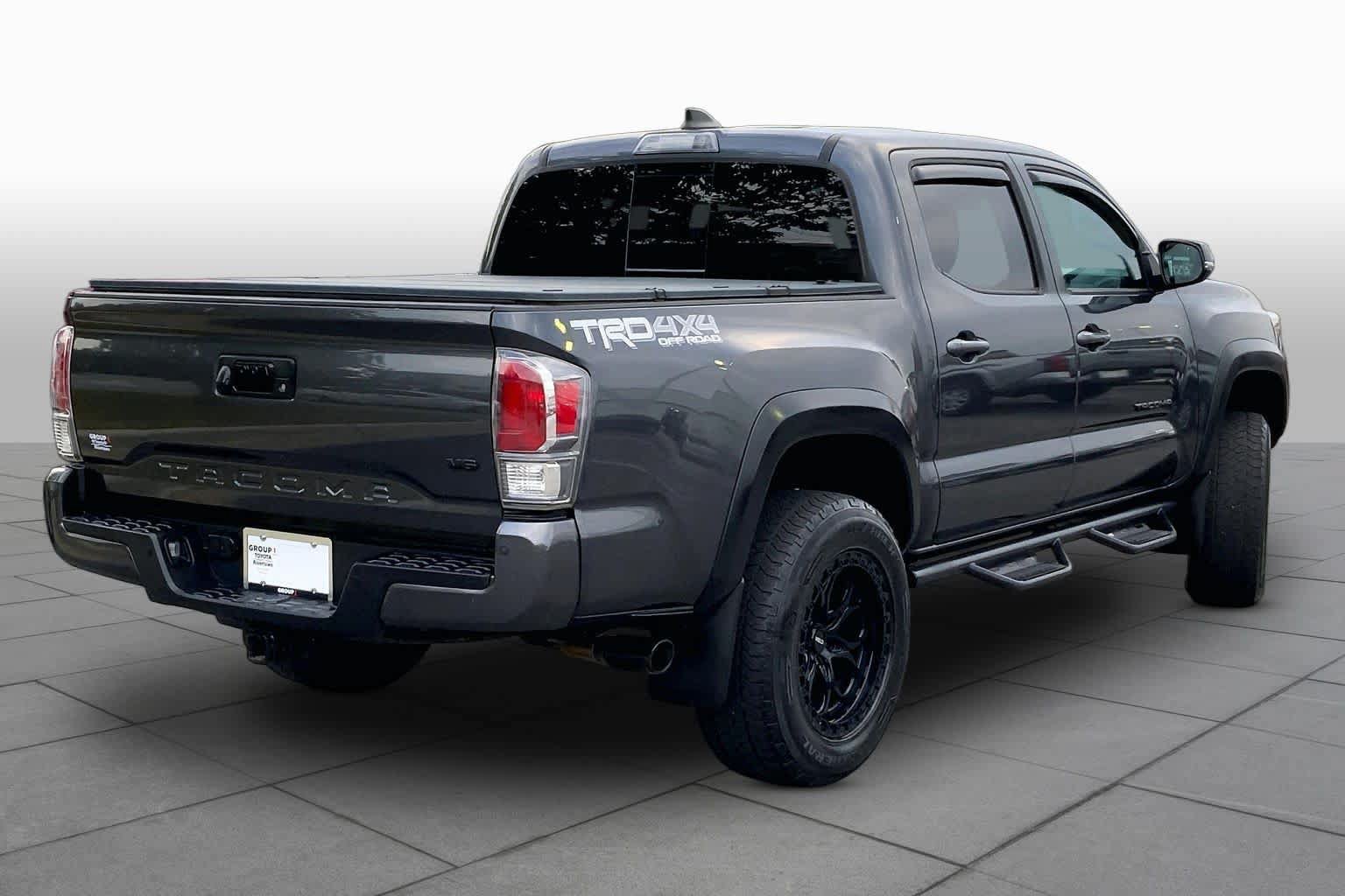 Used 2021 Toyota Tacoma TRD Off-Road w/ Technology Package AWD/4WD image 13