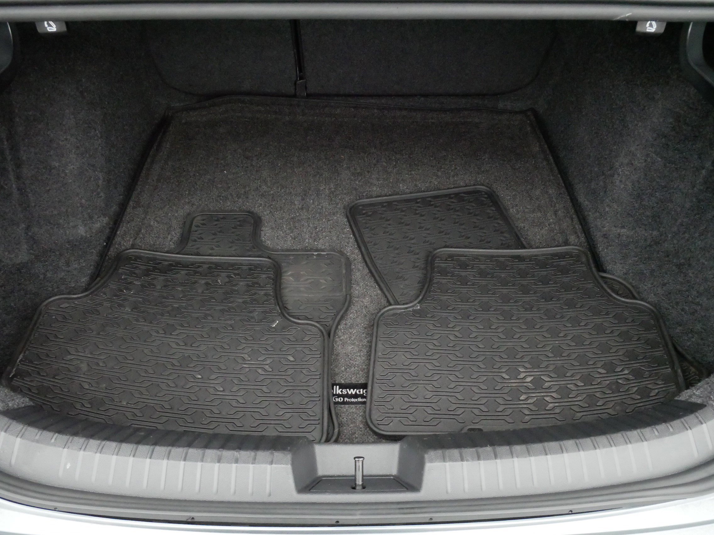 Certified 2024 Volkswagen Jetta S image 18