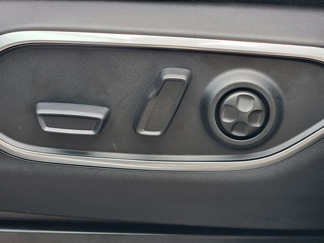 New 2026 Jeep Grand Wagoneer L Limited image 5