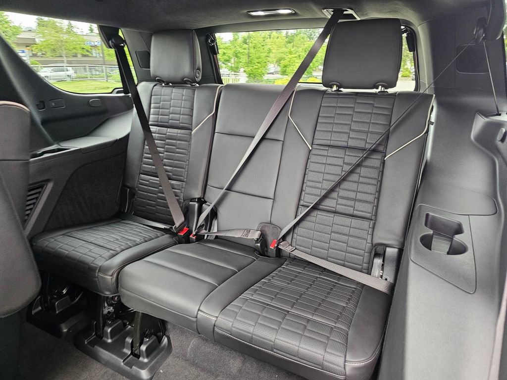 New 2026 Cadillac Escalade Platinum Sport AWD/4WD image 18