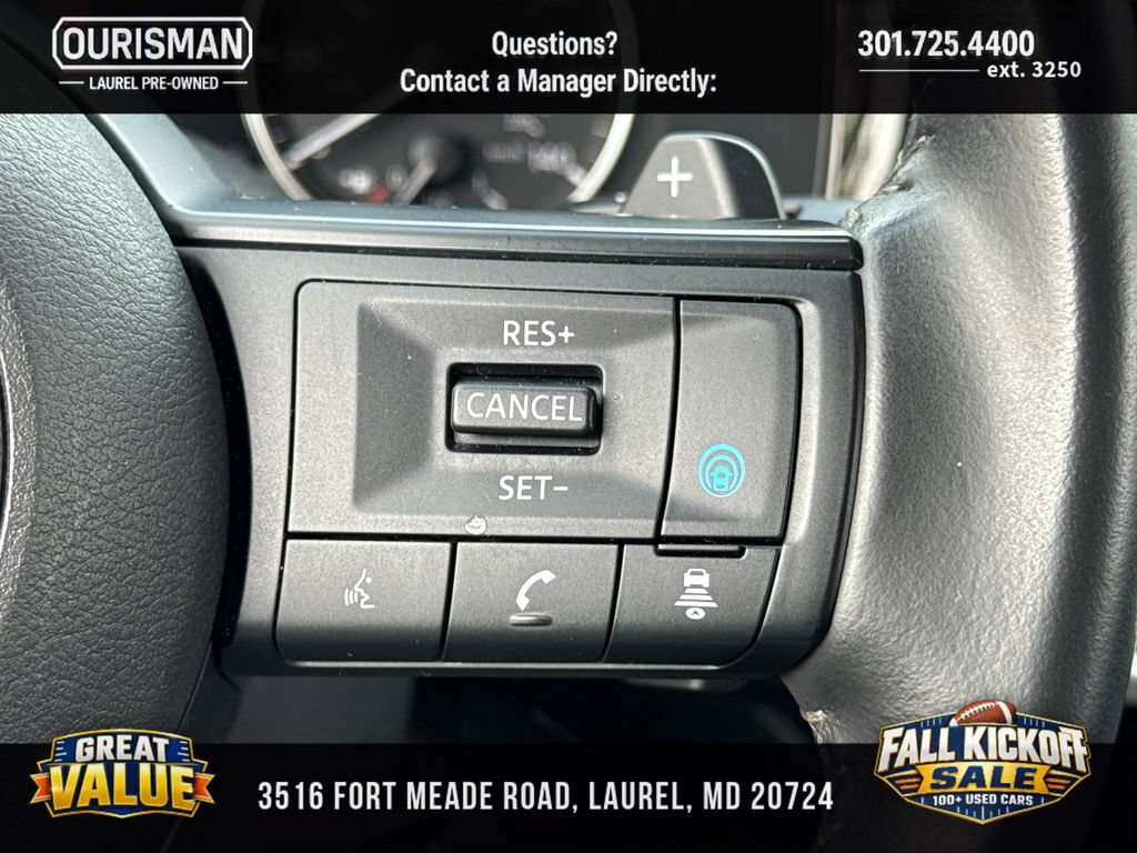 Used 2025 Nissan Pathfinder SV AWD/4WD image 24