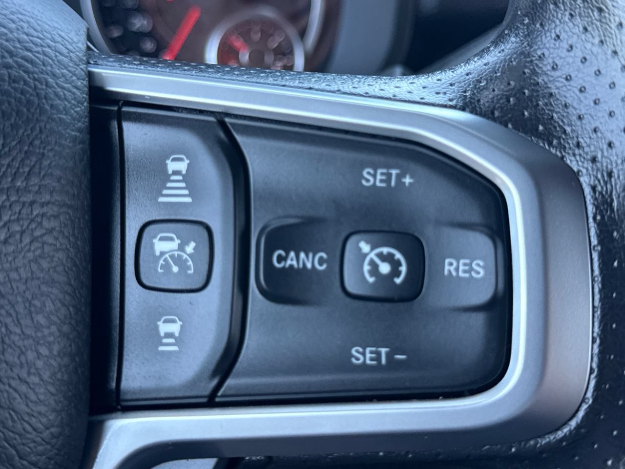 Used 2025 RAM 2500 Tradesman AWD/4WD image 28