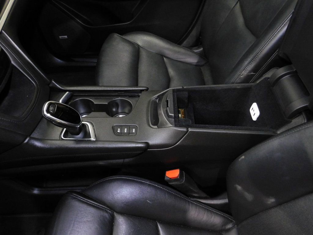 Used 2018 Cadillac XT5 Luxury image 33