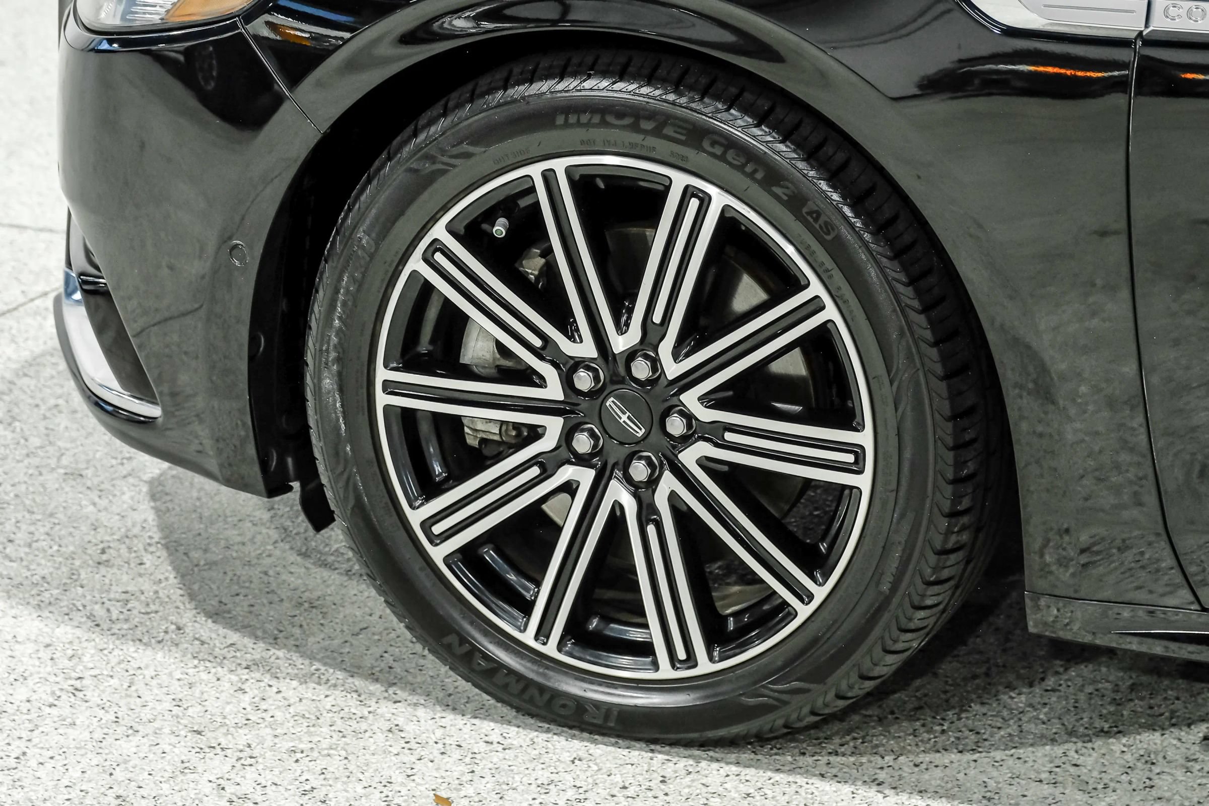 Used 2018 Lincoln Continental Reserve FWD image 62