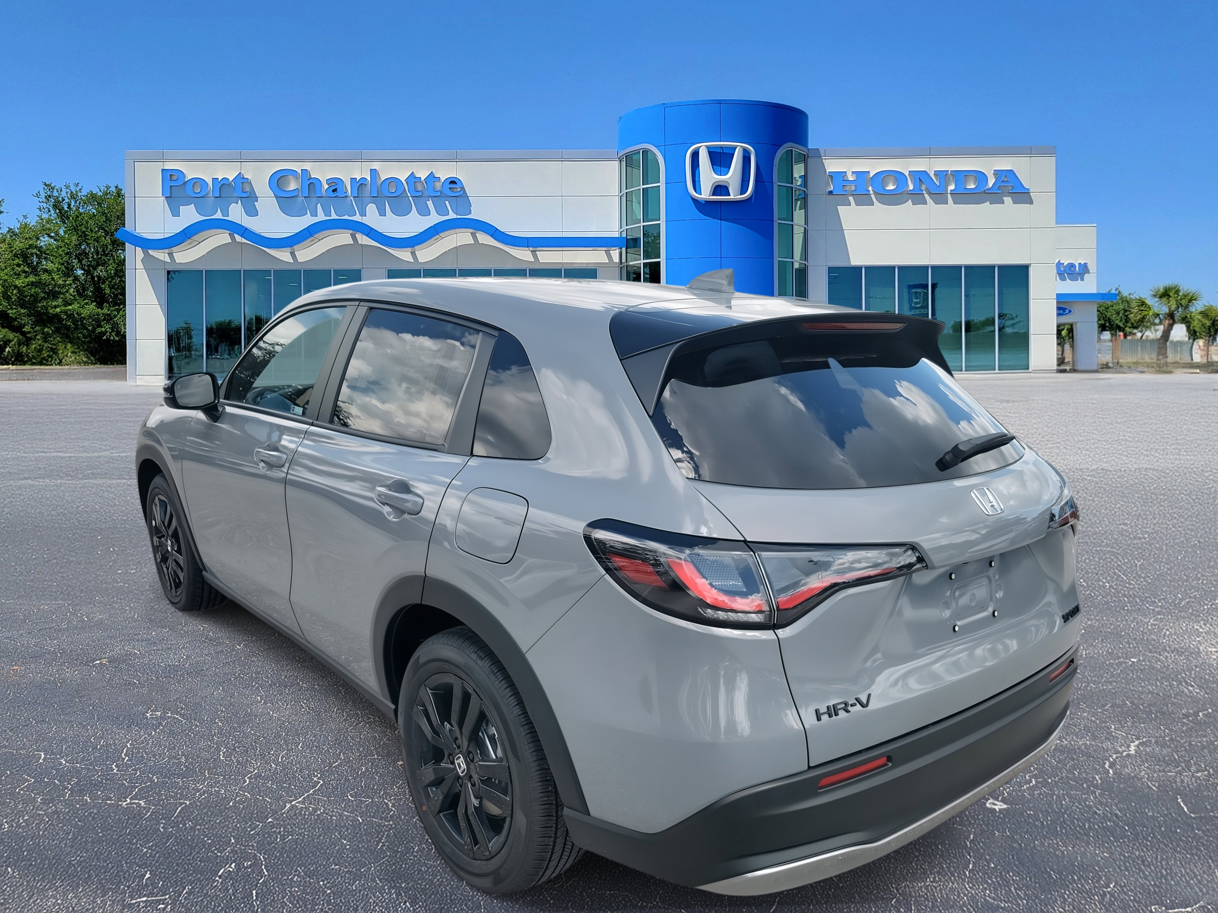 New 2026 Honda HR-V Sport image 5