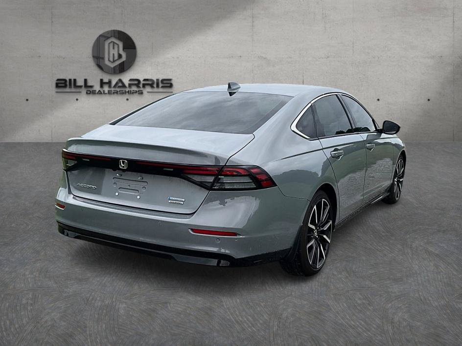 Used 2025 Honda Accord Touring image 18