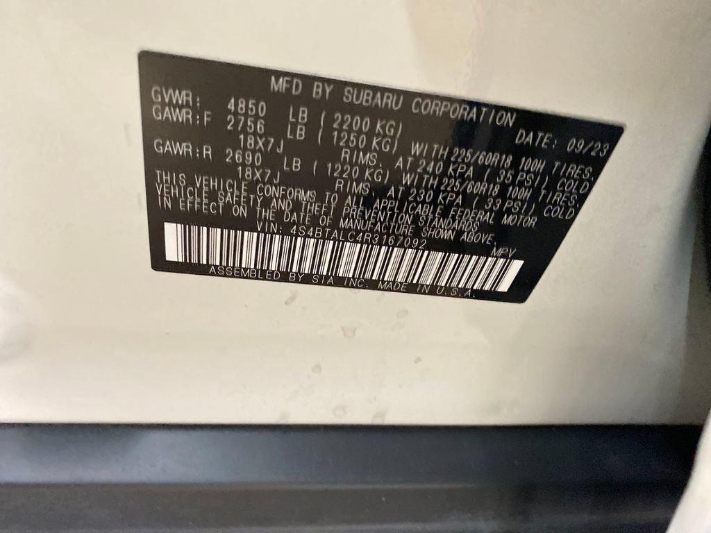 Certified 2024 Subaru Outback Onyx Edition AWD/4WD image 30