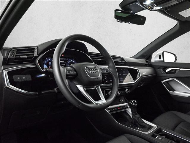Certified 2025 Audi Q3 2.0T Premium w/ Convenience Package image 10