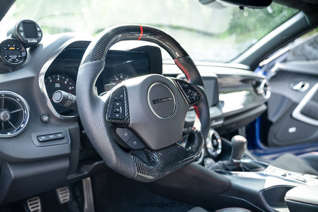 Used 2021 Chevrolet Camaro ZL1 RWD image 37