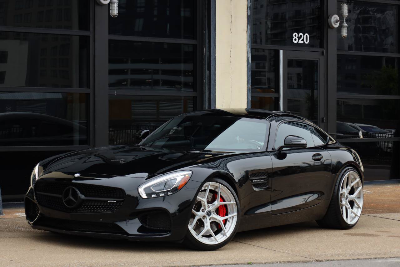Used 2016 Mercedes-Benz AMG GT S image 2