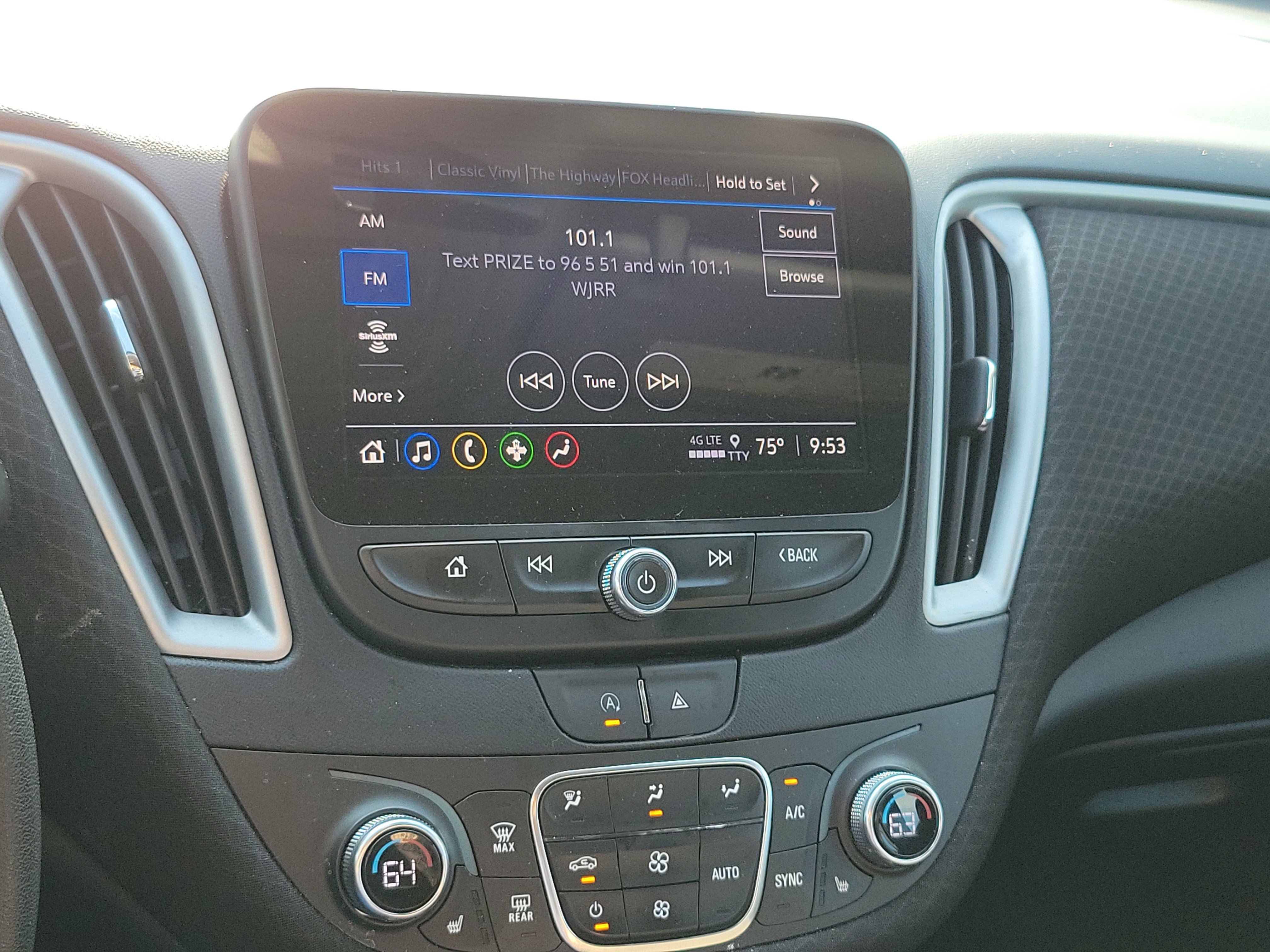 Used 2024 Chevrolet Malibu LT FWD image 24