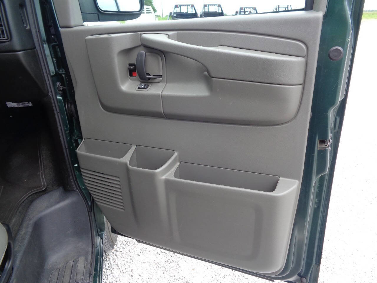 Used 2014 Chevrolet Express 3500 LT w/ LT Preferred Equipment Group image 25