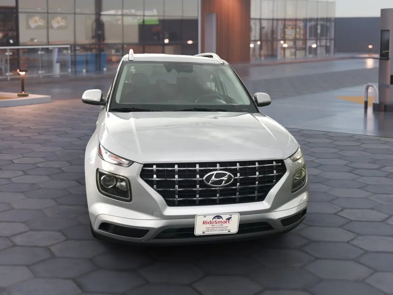 Used 2020 Hyundai Venue SEL w/ Convenience Package image 5