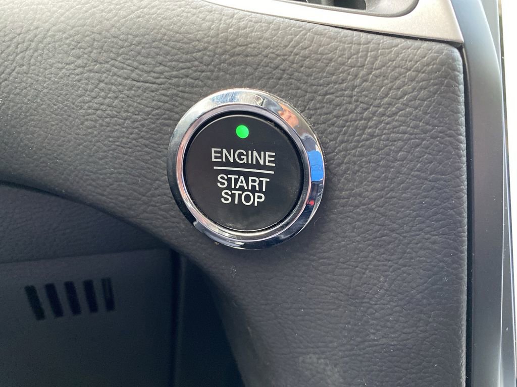 Certified 2024 Ford Edge SEL image 32