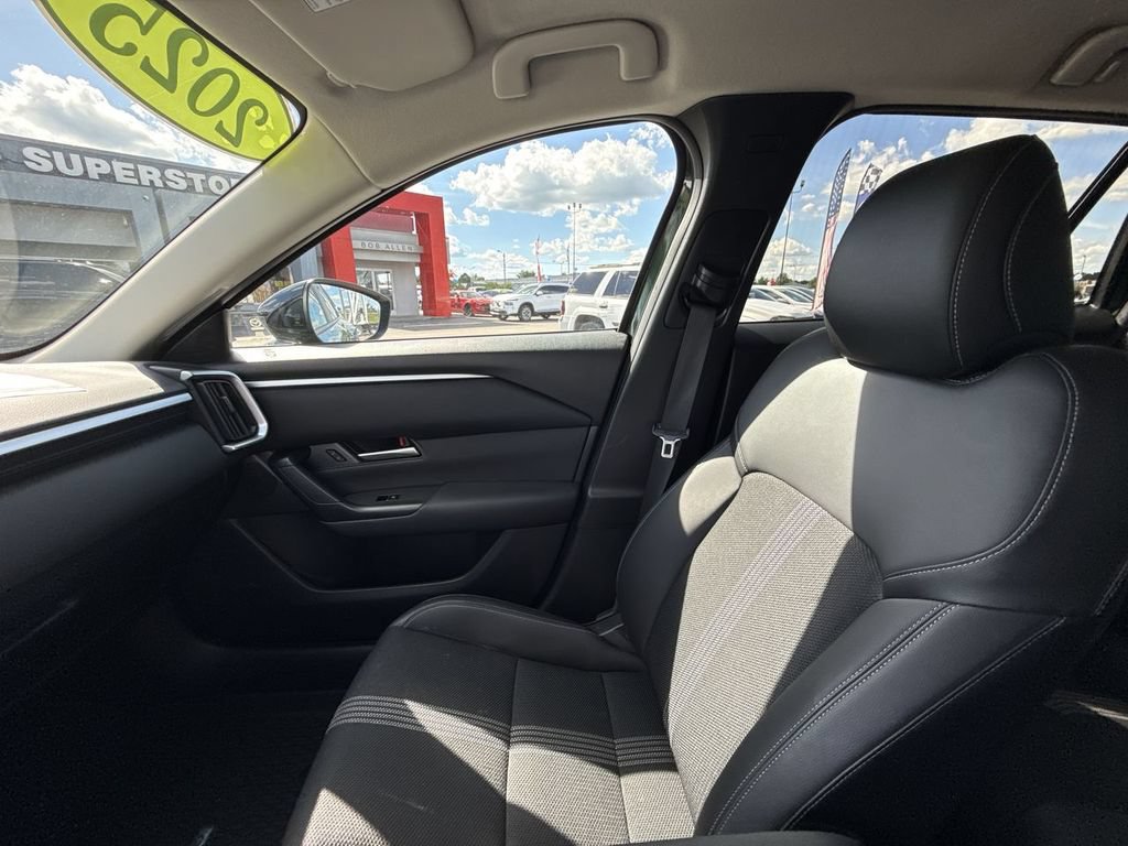 Used 2025 MAZDA CX-50 AWD 2.5 S w/ Preferred Package image 31
