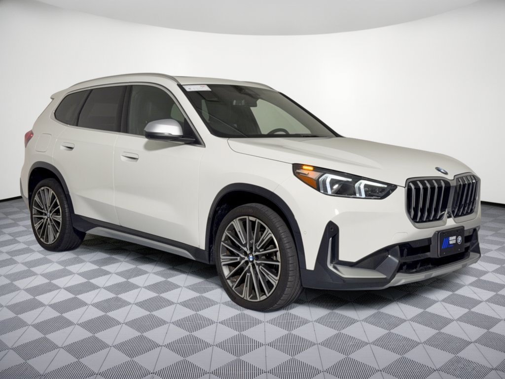 Certified 2024 BMW X1 xDrive28i w/ Premium Package AWD/4WD image 7
