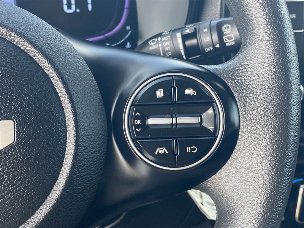 Used 2024 Kia Soul LX w/ Option Group 015 image 25
