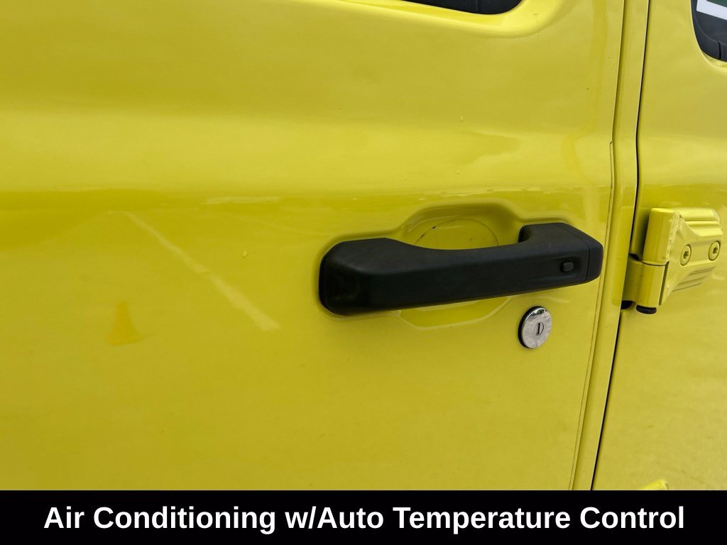 Used 2023 Jeep Gladiator Sport AWD/4WD image 21