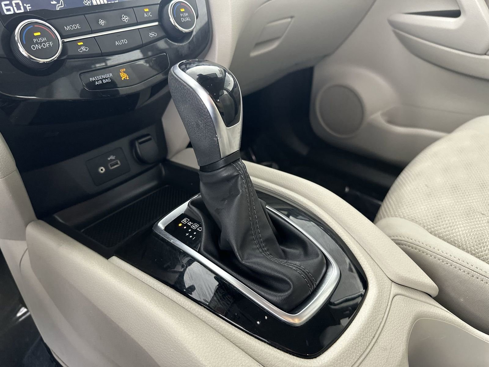 Used 2020 Nissan Rogue Sport SV FWD image 20