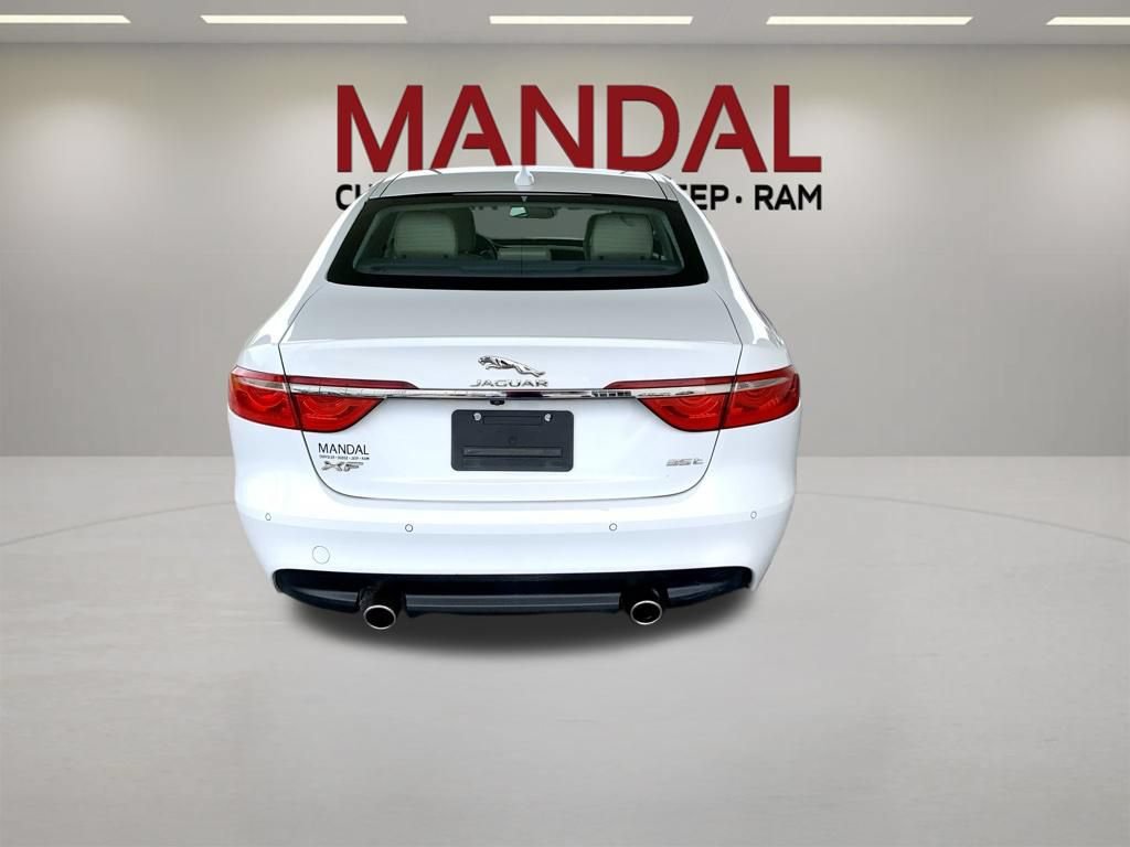 Used 2016 Jaguar XF Prestige RWD image 6