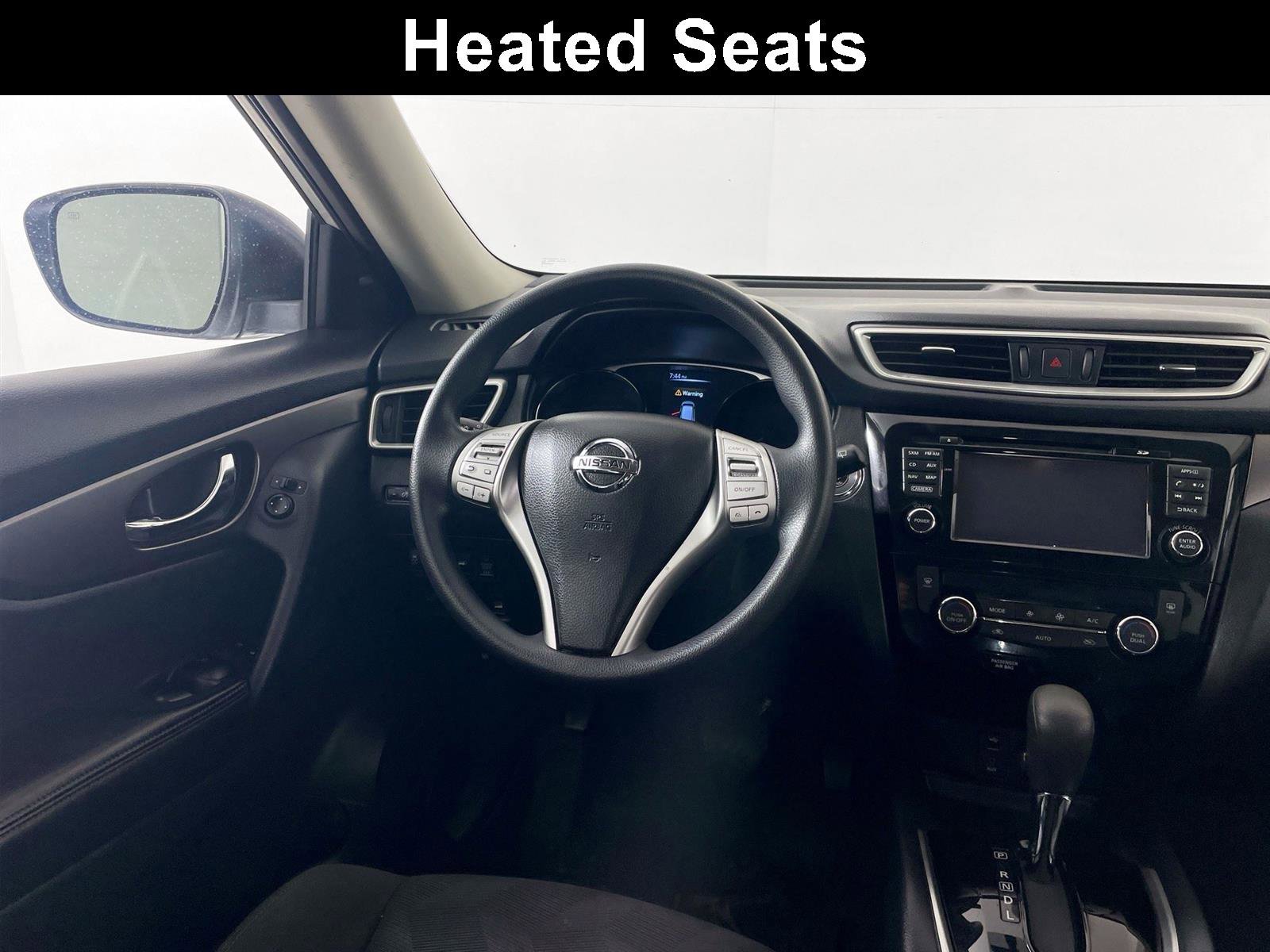 Used 2015 Nissan Rogue SV w/ SV Premium Package image 2