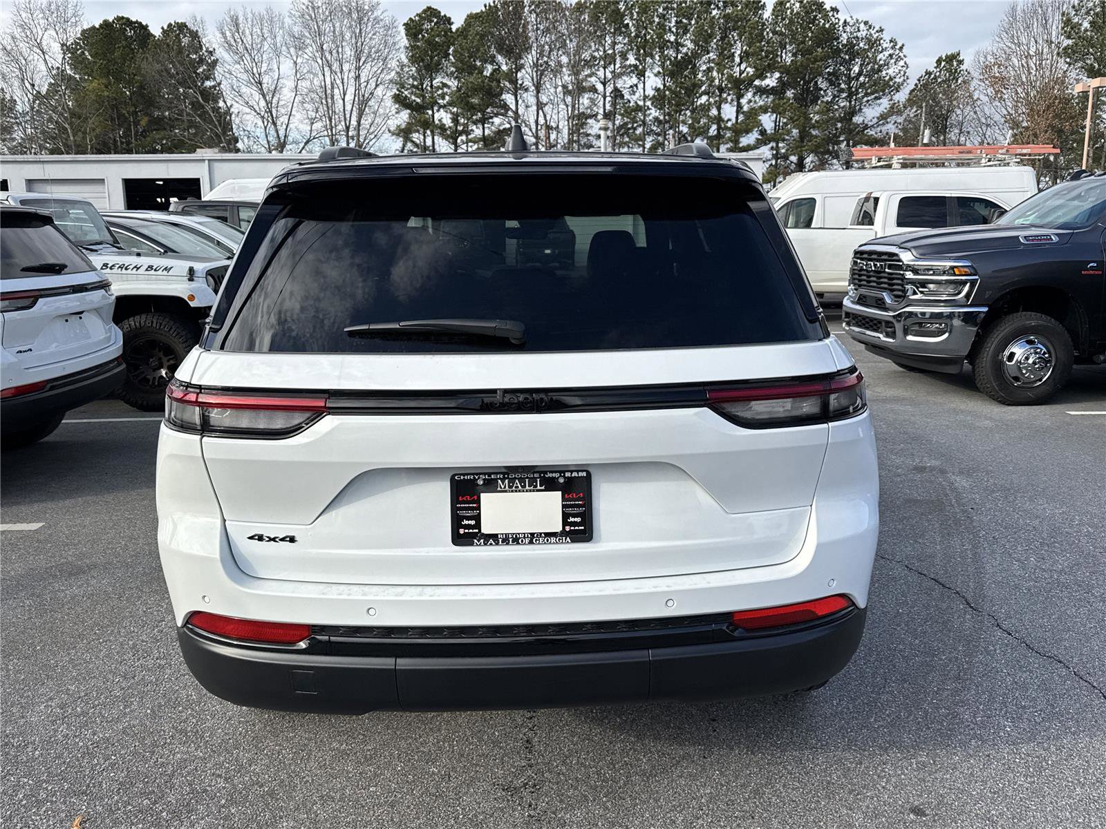 New 2025 Jeep Grand Cherokee Limited image 7