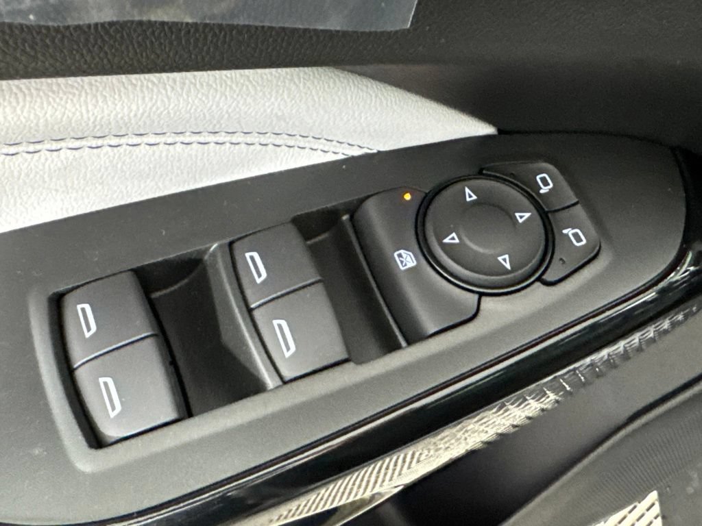 New 2026 Chevrolet Trax LT w/ Driver Confidence Package FWD image 25