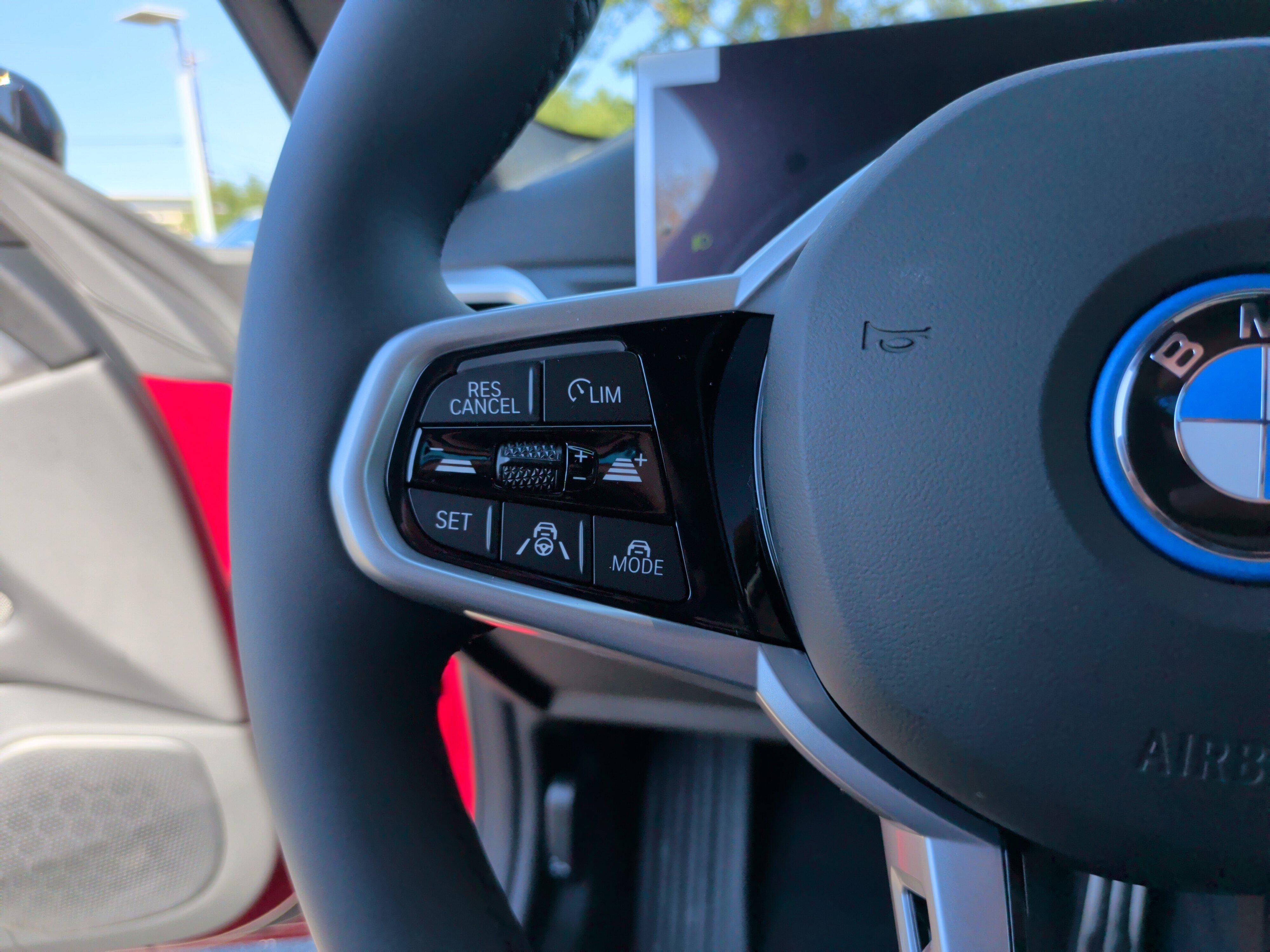 Certified 2025 BMW i4 eDrive40 w/ M Sport Package RWD image 18