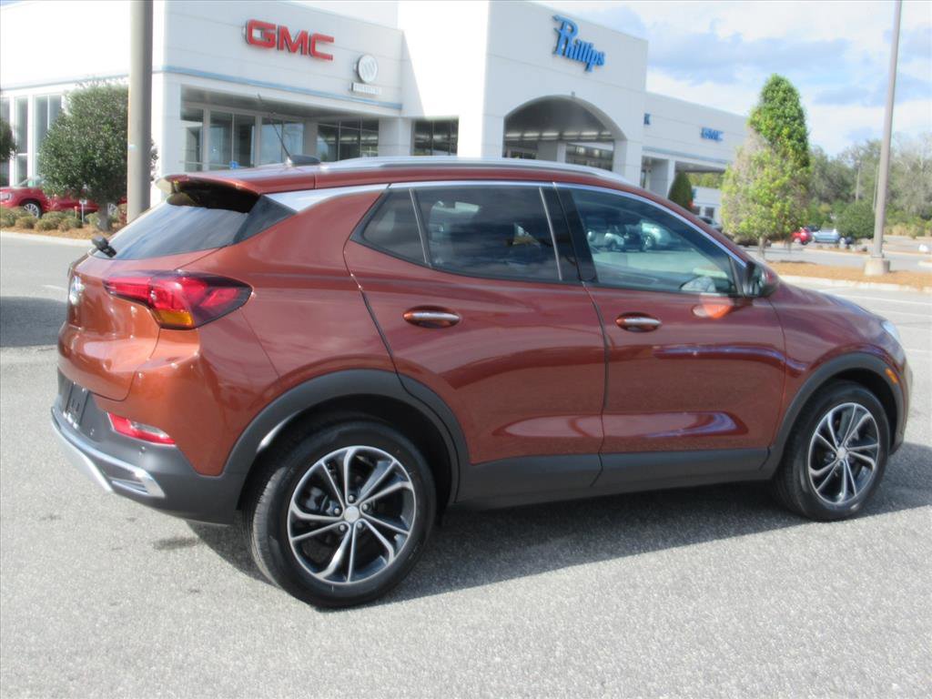Used 2021 Buick Encore GX Essence w/ Advanced Technology Package image 6