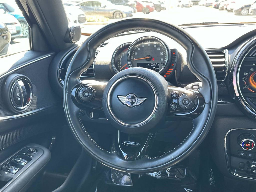 Used 2017 MINI Cooper Clubman image 14