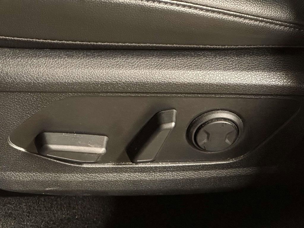 Used 2024 Kia Sportage X-Line image 13