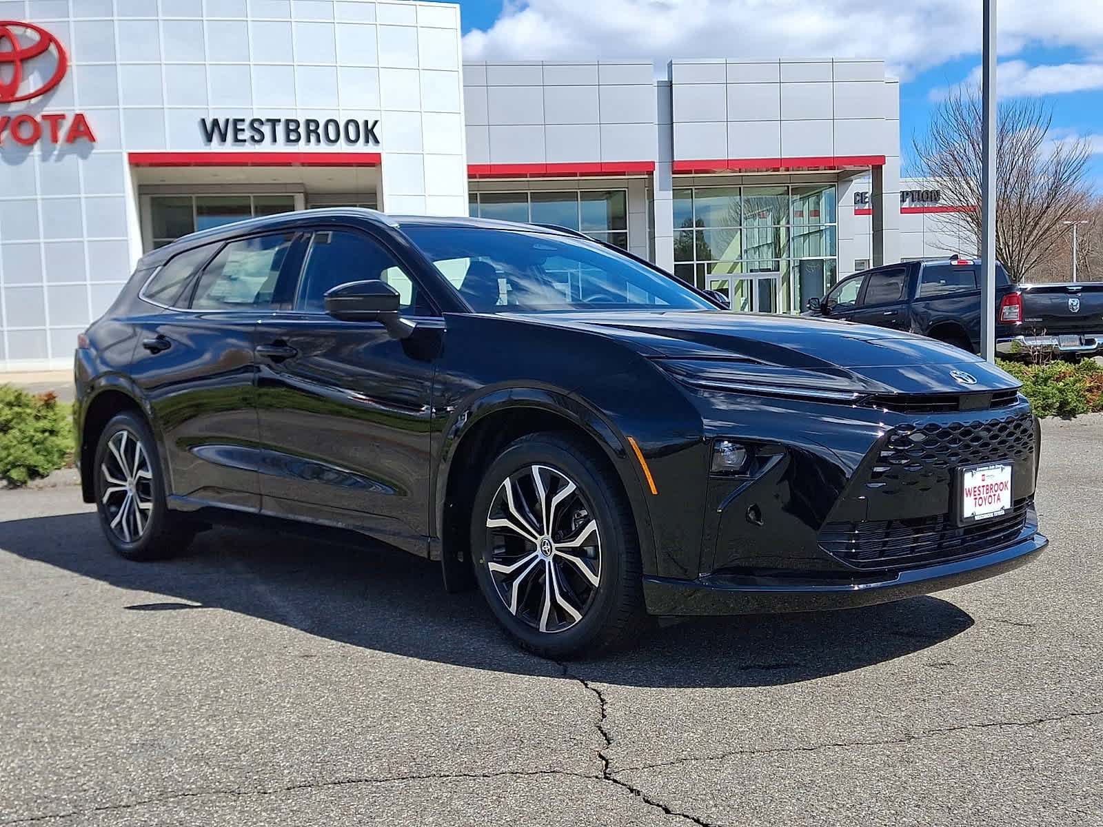 New 2026 Toyota Crown Signia image 2