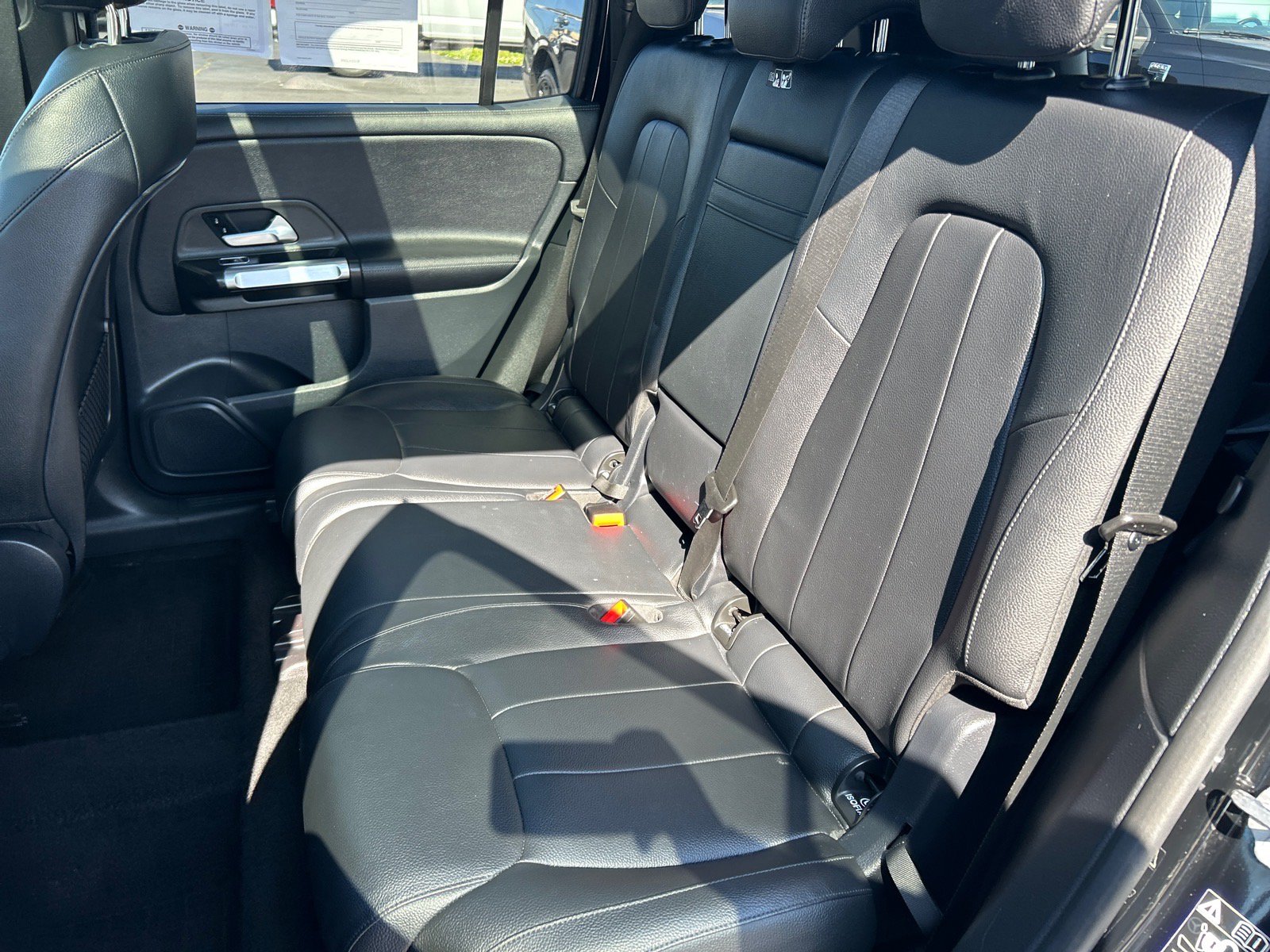 Used 2022 Mercedes-Benz GLB 250 4MATIC image 10